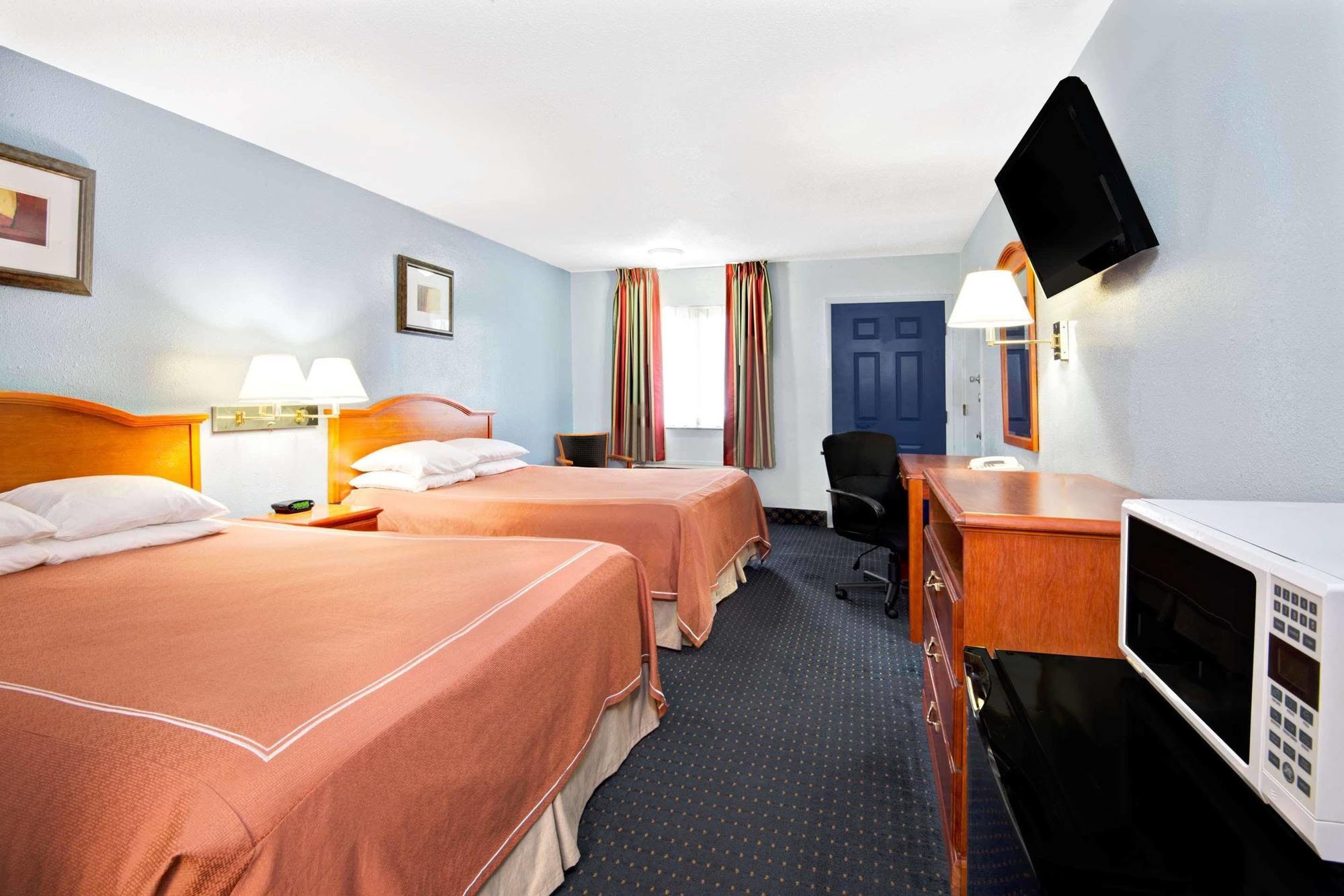 Days Inn Lawrence Exterior photo